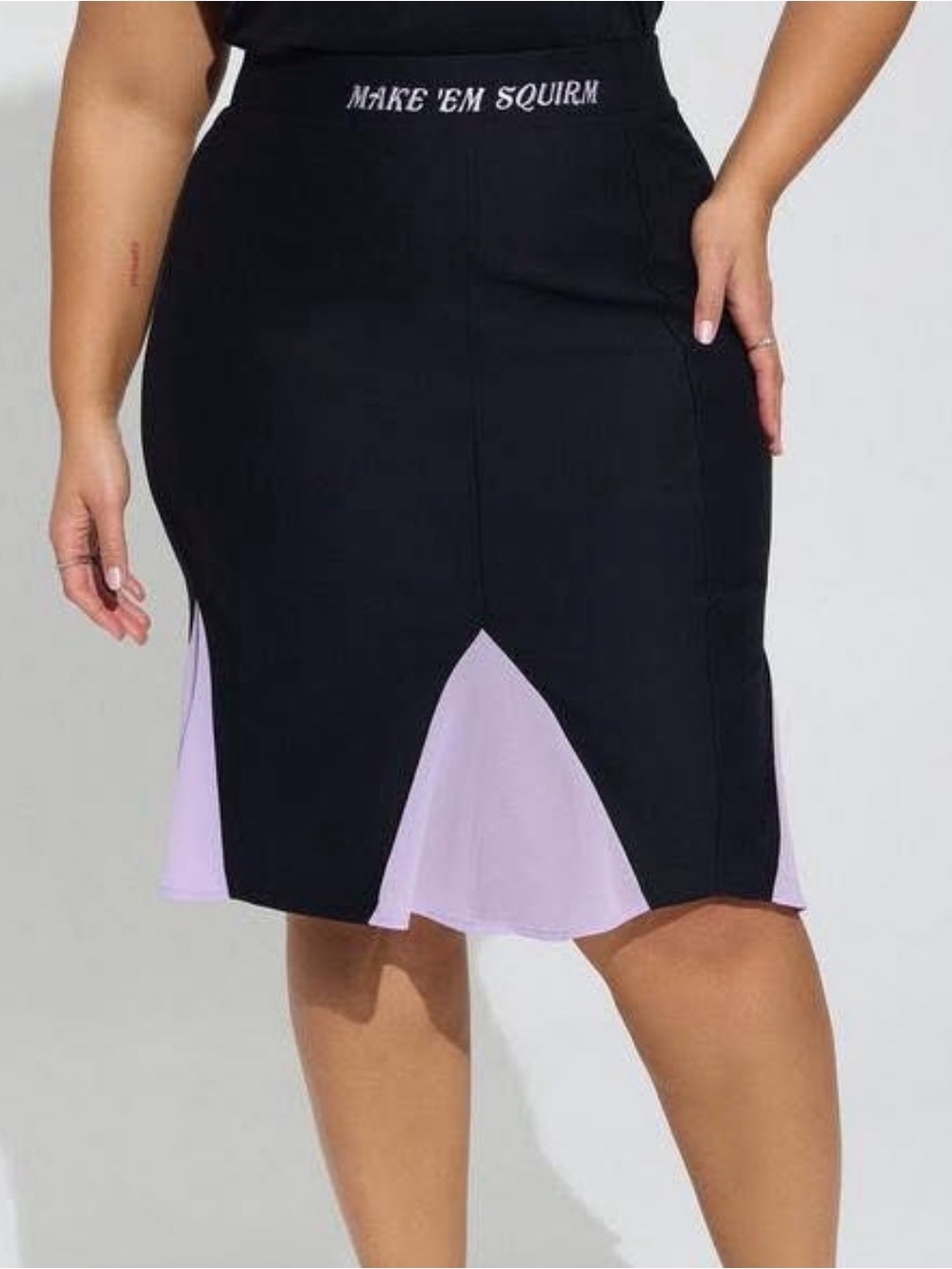 EUC Torrid Disney Villians Ursula Make ‘Em Squirm Black Pencil Skirt 2 18/20